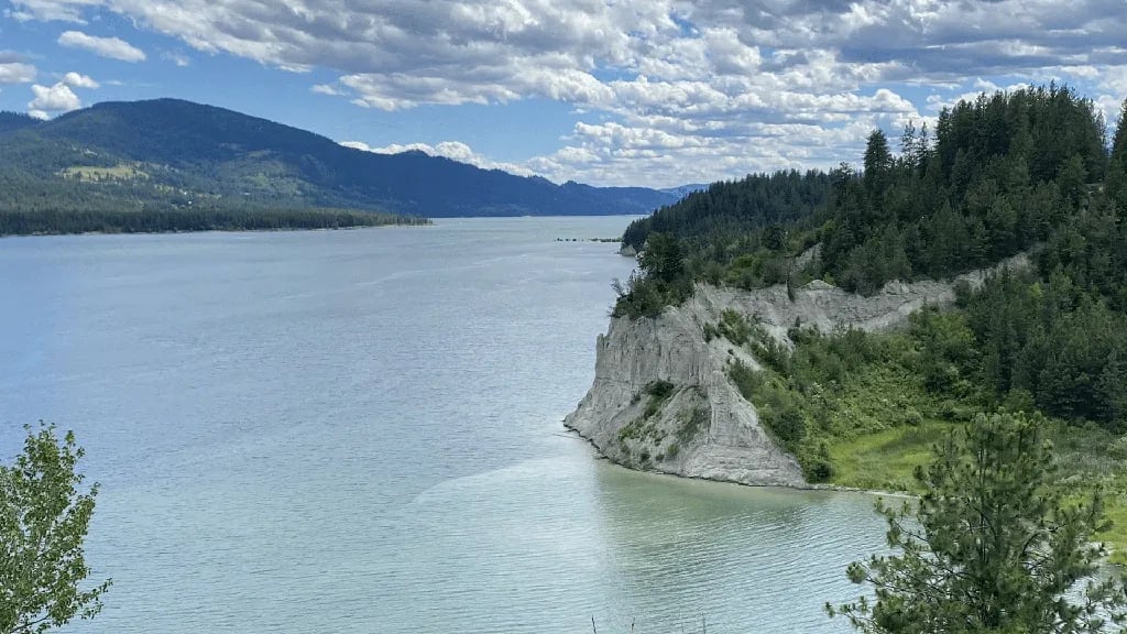 Columbia Point Resort gallery 3