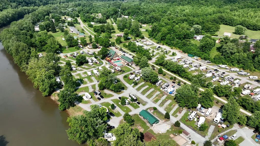 The Blue Canoe RV Resort gallery 1