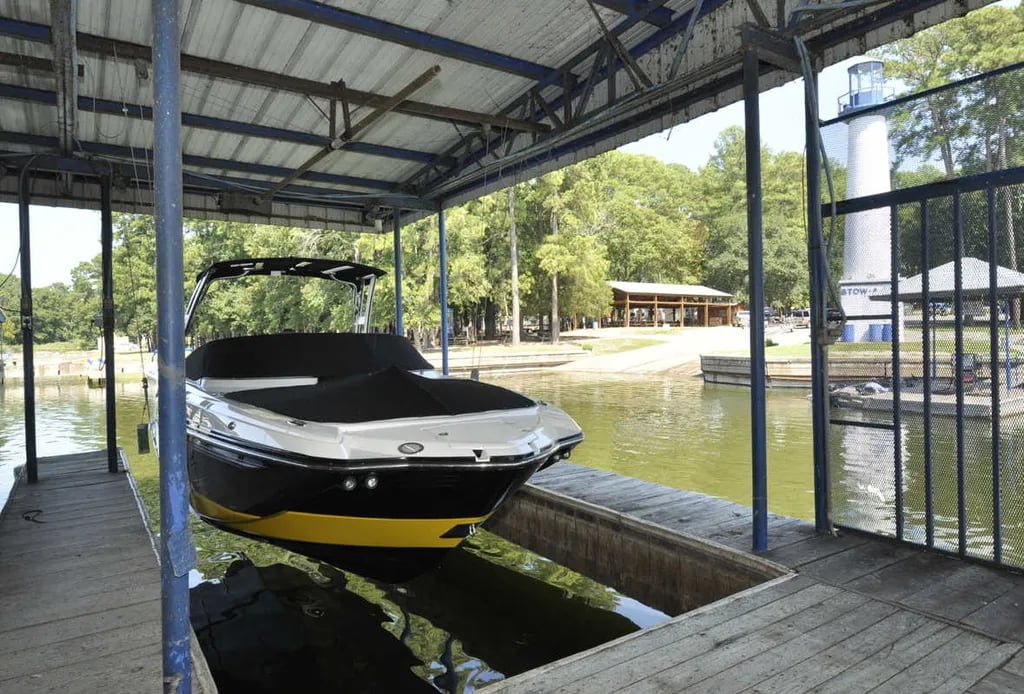 Stow A Way Marina And RV Park gallery 1