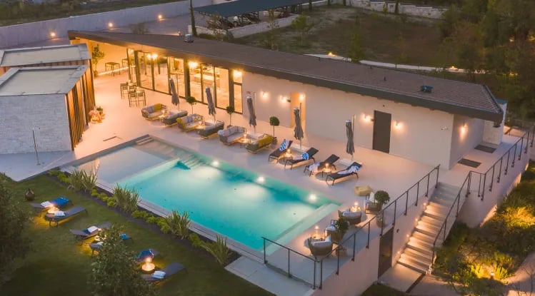 Floria Glamping Garden gallery 2