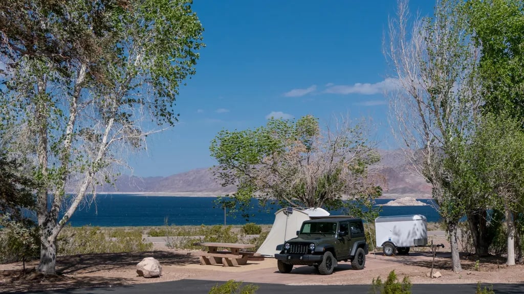 Nine Mile Coves Dispersed Beach Camping — Lake Mead National Recreation Area gallery 1