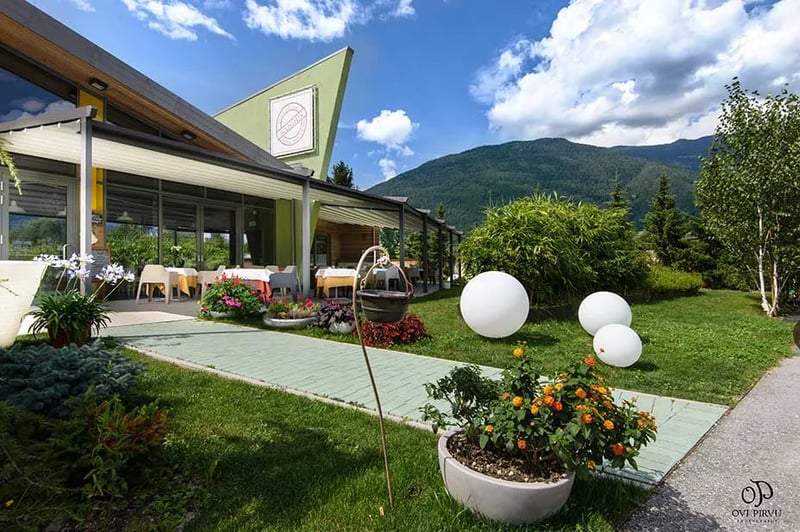 Camping Due 2 Laghi gallery 1