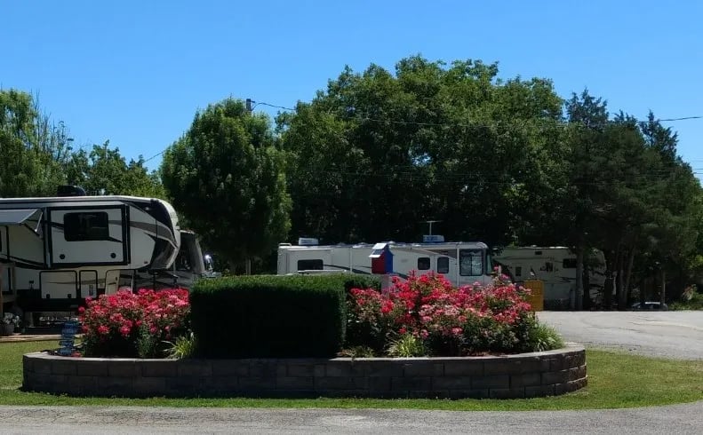 Branson’s Ozark Country Campground
