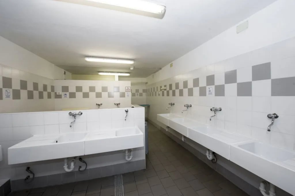 Camping Tunnel International gallery 2