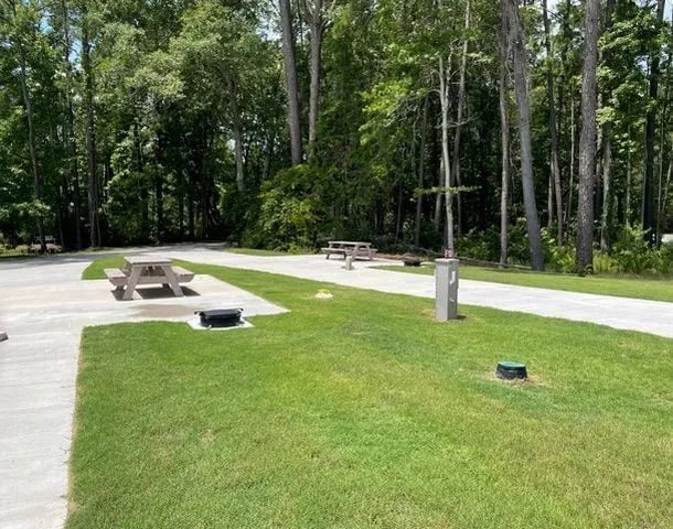 Lake Aire RV Park gallery 3