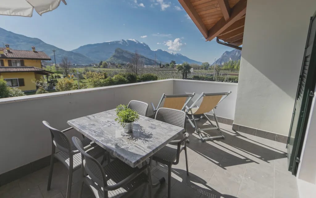 Ab&c Arco Bed and Camping