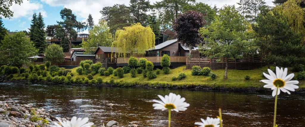 River Tilt Park gallery 1