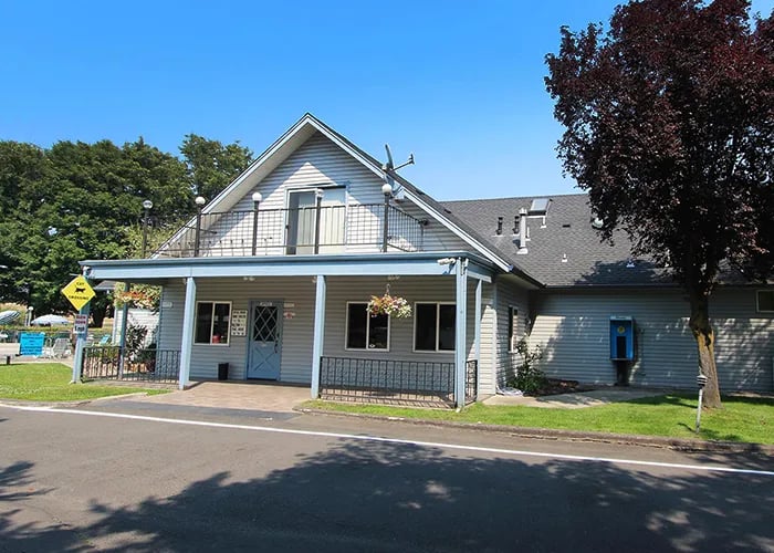 Holiday RV Park gallery 3