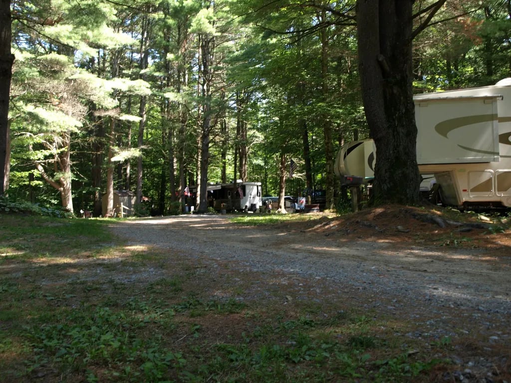 Whispering Pines Campsites gallery 1