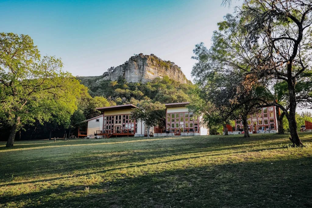 Seven Bluff Cabins & RV Park gallery 1