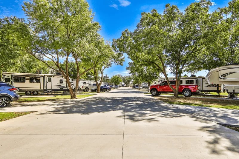 The Retreat RV and Camping Resort gallery 1