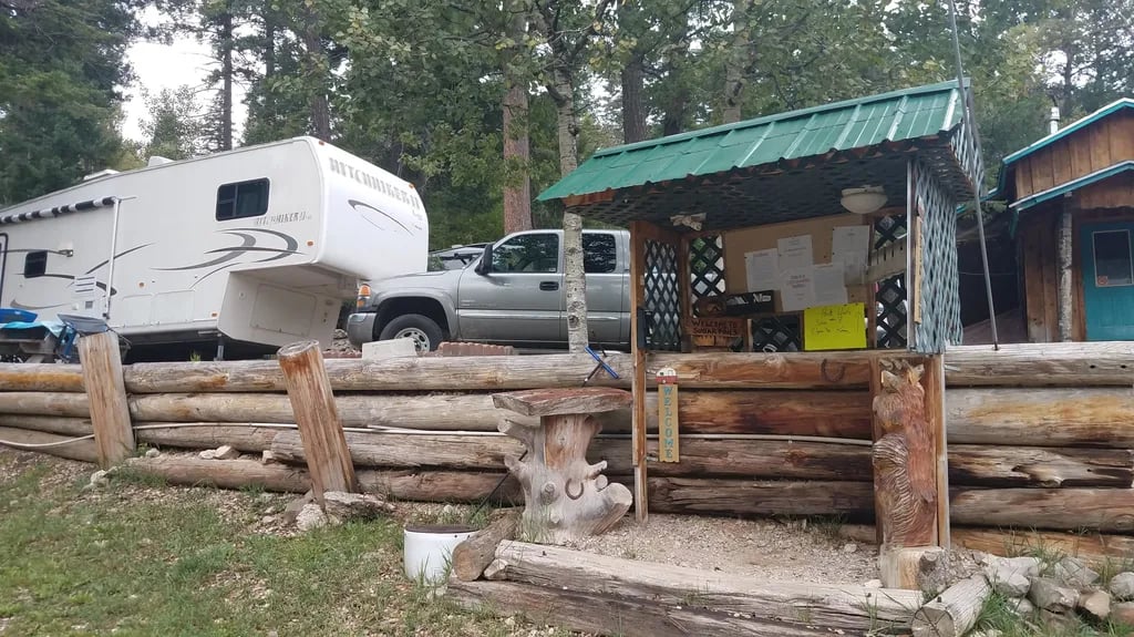 Sugar Pines RV Park gallery 2