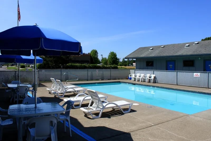 Portland-Woodburn RV Park gallery 3