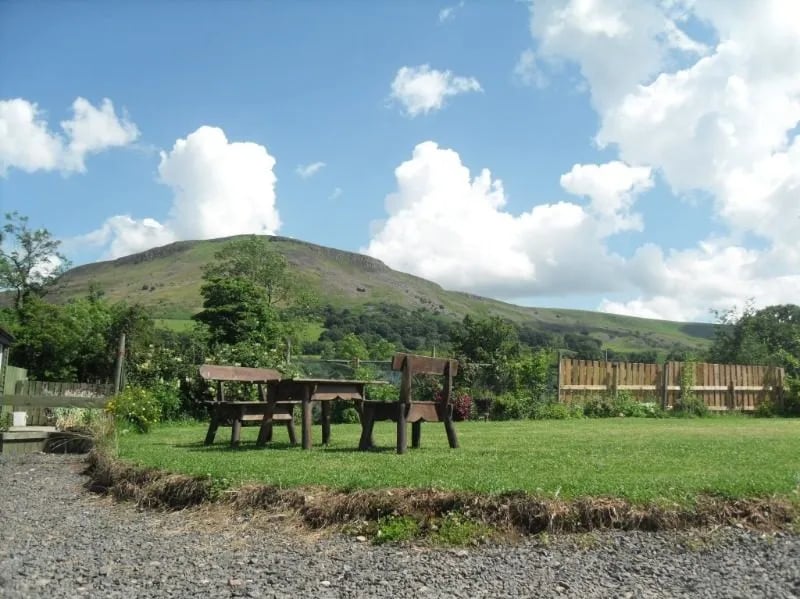 Hillfoot Caravan Site and Camping