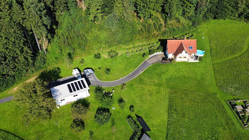 Campingplatz-Stellplatz Holzmirtl – im Sulmtal