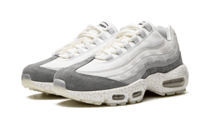 Air-Max-95-QS-Light-Bone-Glow-in-the-Dark