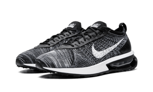 Air-Max-Flyknit-Racer-Oreo