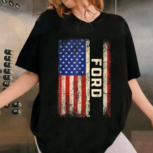 Ford Last Name American Flag T-Shirt Patriotic Family Reunion Gift Mens Womens Tee
