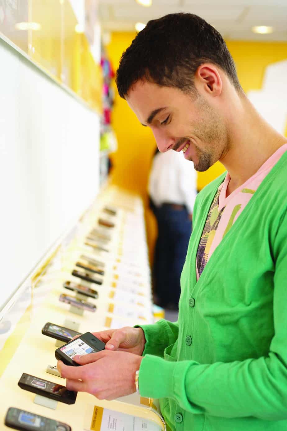 Featured image for “Unlocked Devices Growing in Popularity Among Smartphone Shoppers”