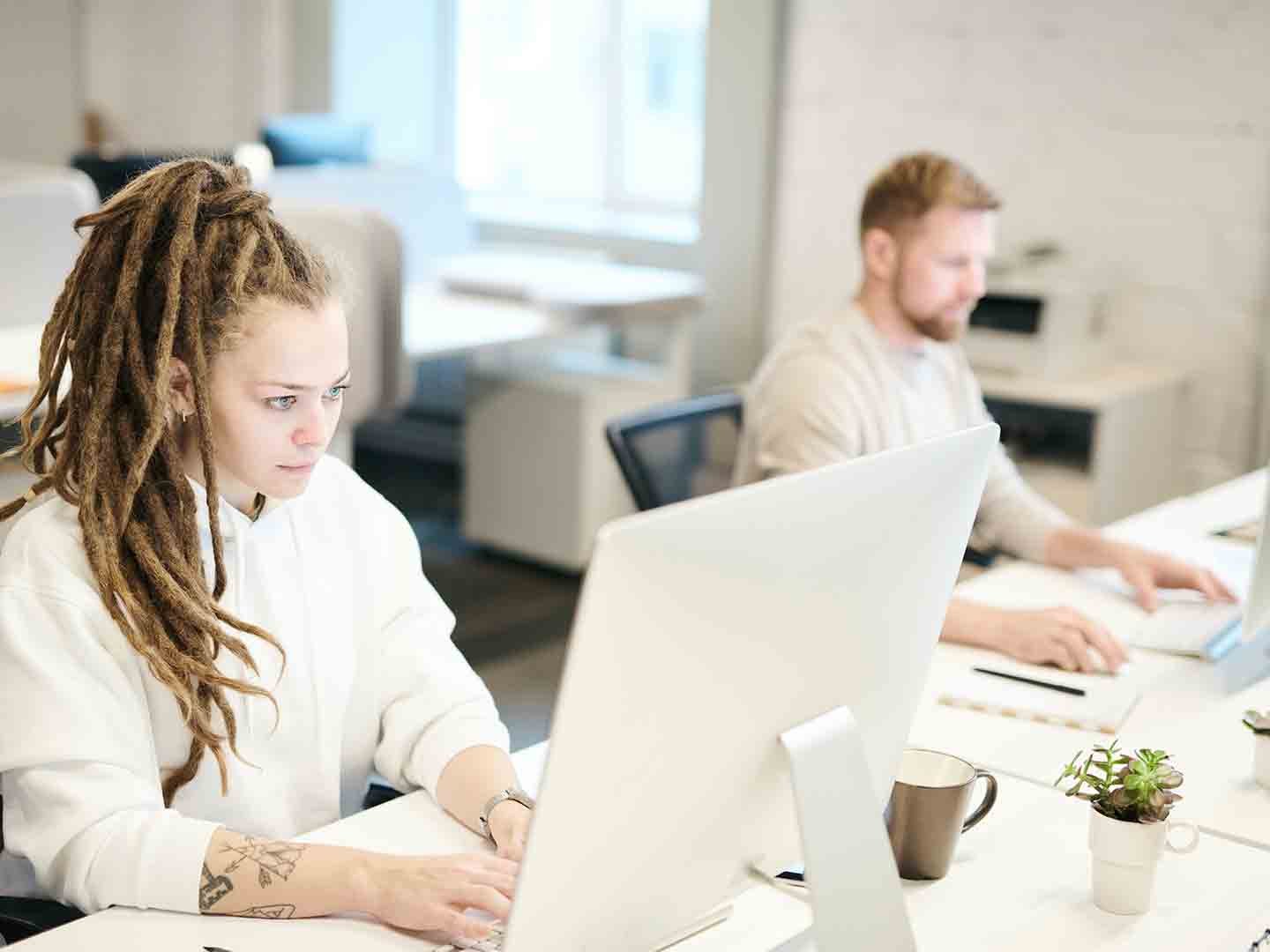 Featured image for “4 Ways to Master the Realm of Customer Service”