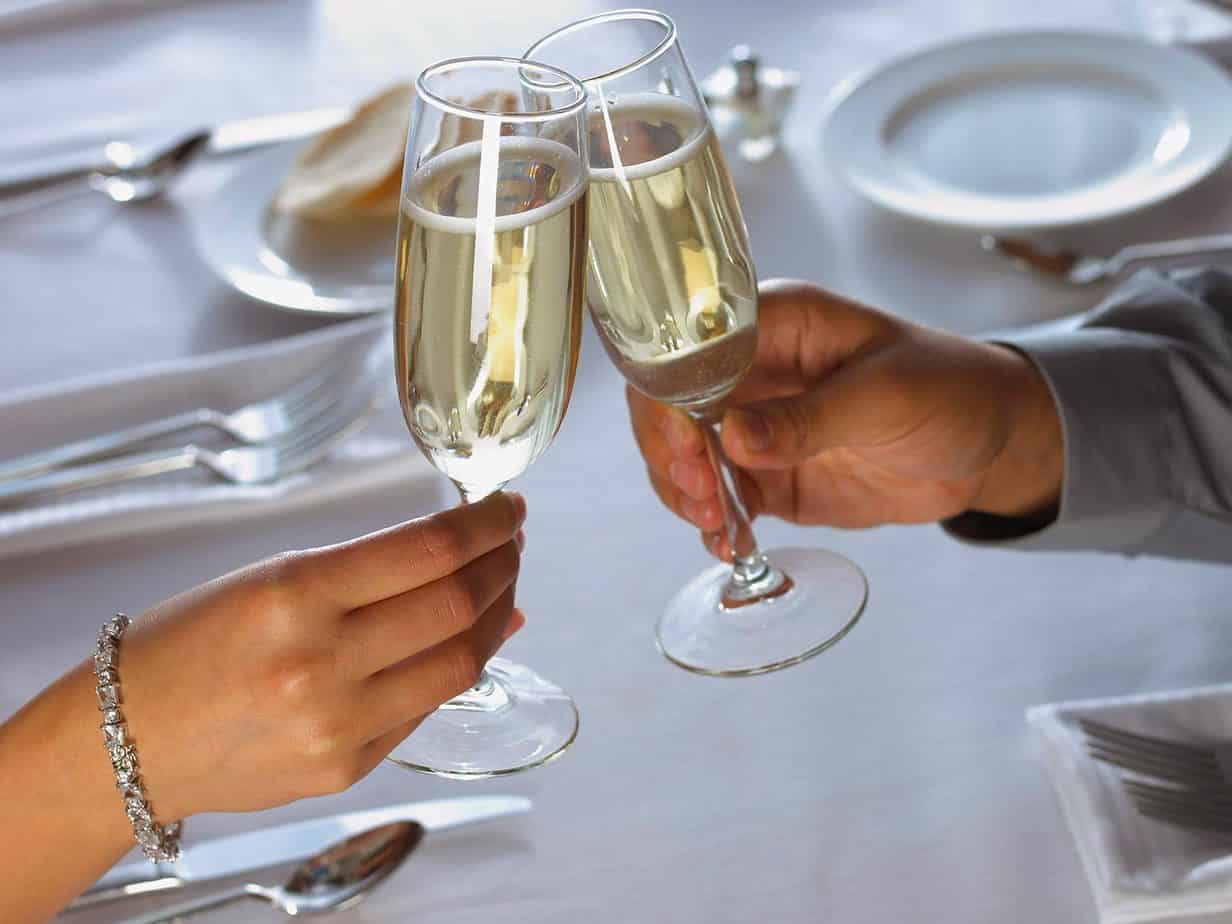 Featured image for &ldquo;Win NYE by Knowing How Diners Choose Restaurants&rdquo;