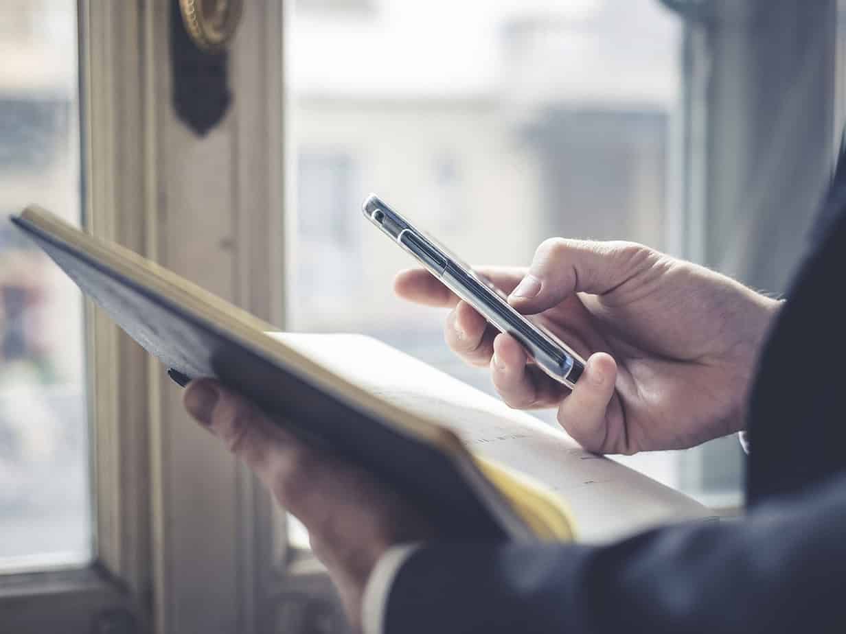 Featured image for &ldquo;Tips on How to Escape Unproductive Meetings&rdquo;