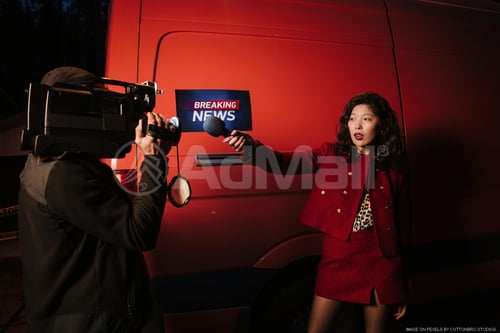 femalereporter