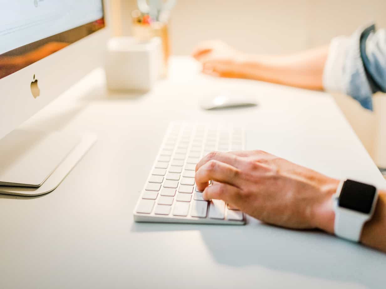 Featured image for &ldquo;Emails: How to Get Corporate Clients for Your Business&rdquo;