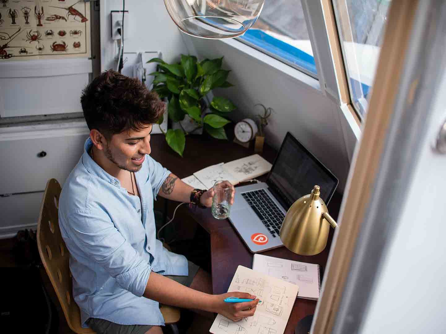 Featured image for &ldquo;Committing to Long-​Term Remote Work Poses Management Challenges&rdquo;