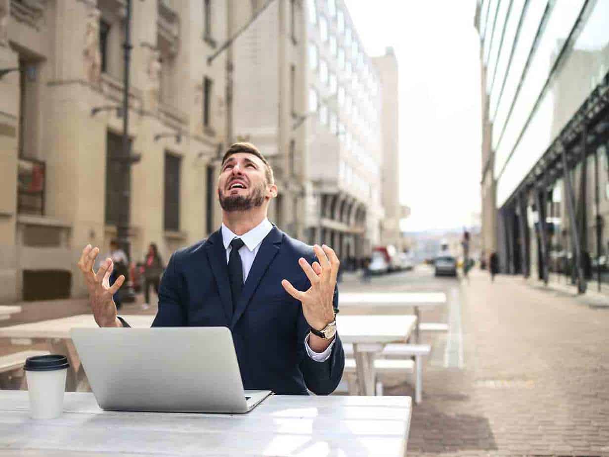 Featured image for &ldquo;How to Resolve Conflict Between Remote Workers&rdquo;