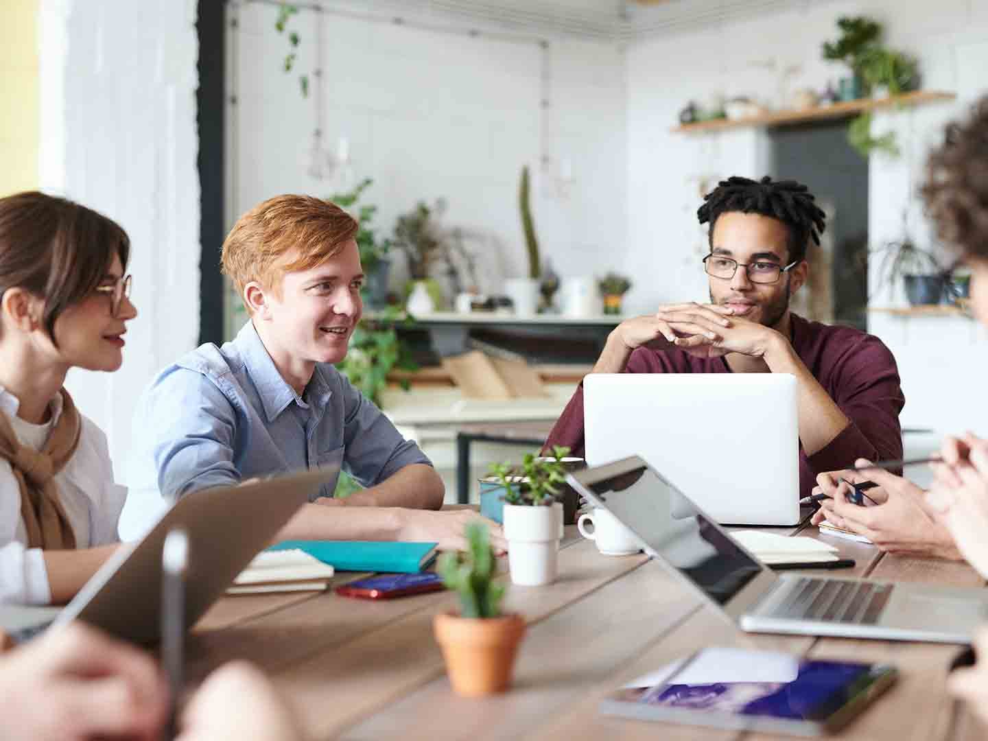 techmarketersuselivestreamingandsocialmedia