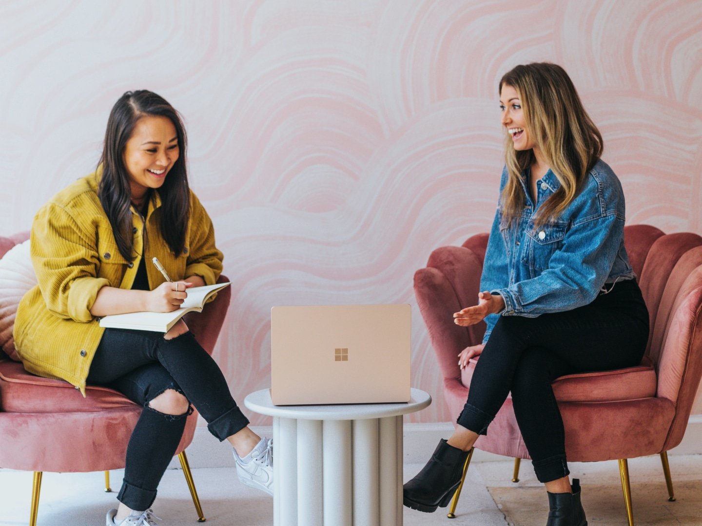 Featured image for &ldquo;Improve Your Sales Conversations Using These 4&nbsp;Tips&rdquo;