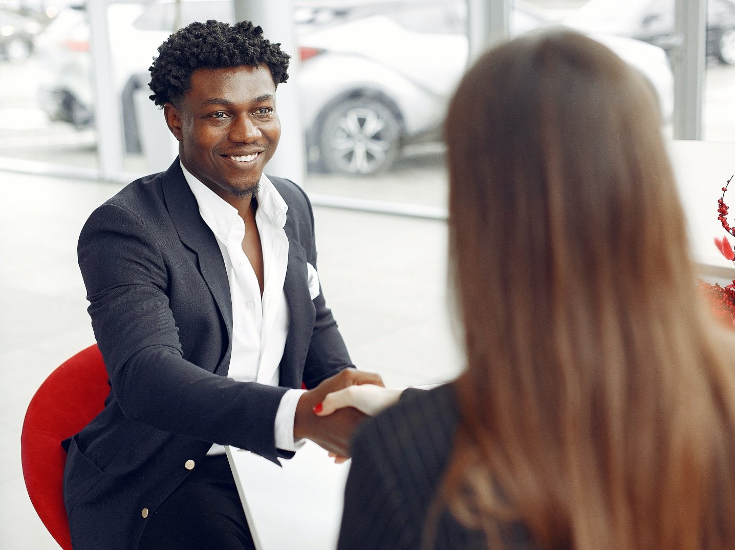Featured image for “5 Closing Phrases to Seal a Deal”
