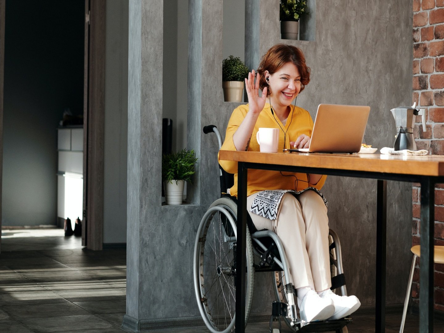 Featured image for “How to "Supercharge" Your Hybrid Selling”