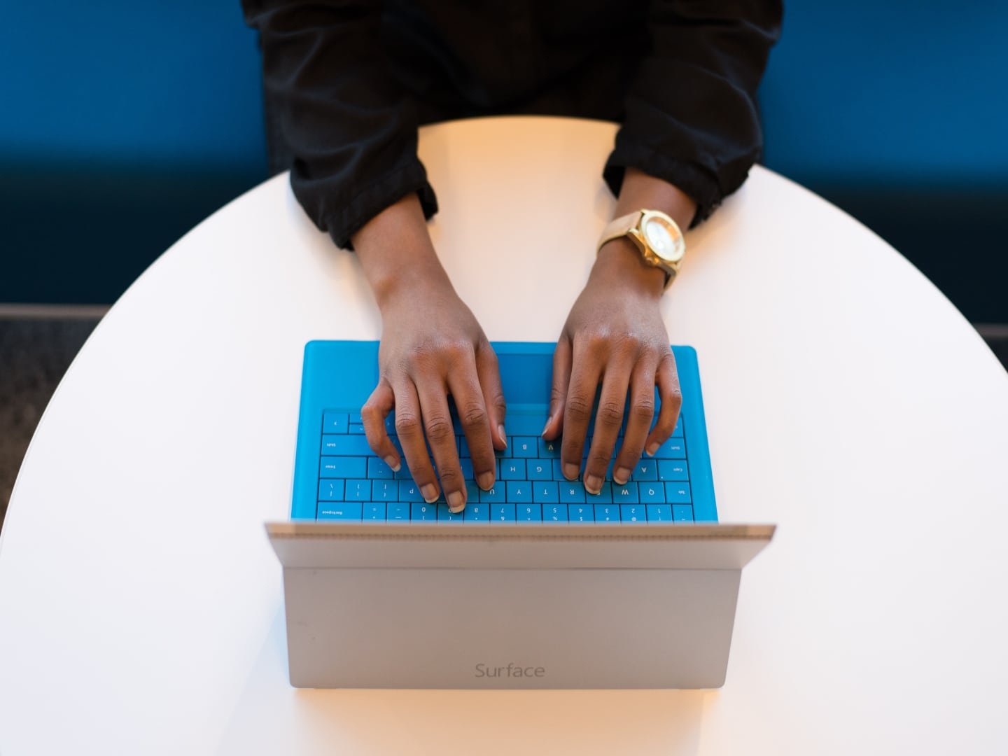 Featured image for “How to Write Introductory Emails That Get A Response”
