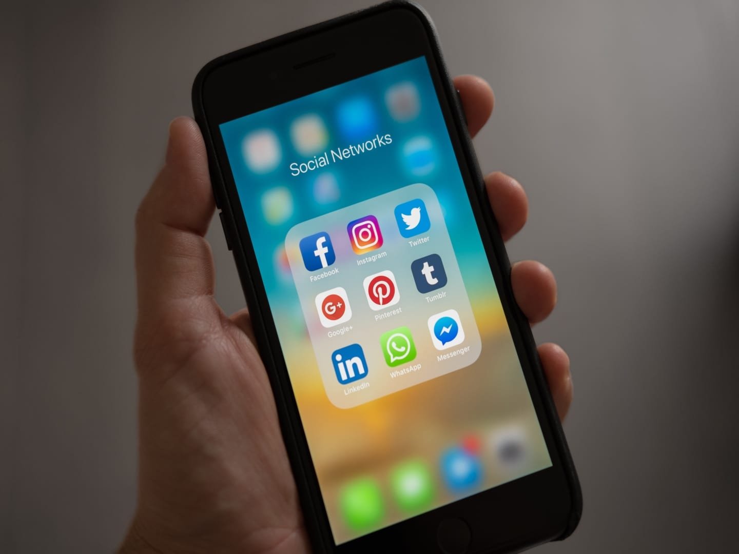 Featured image for “How to Add Social Selling to Your B2B Sales Strategy”