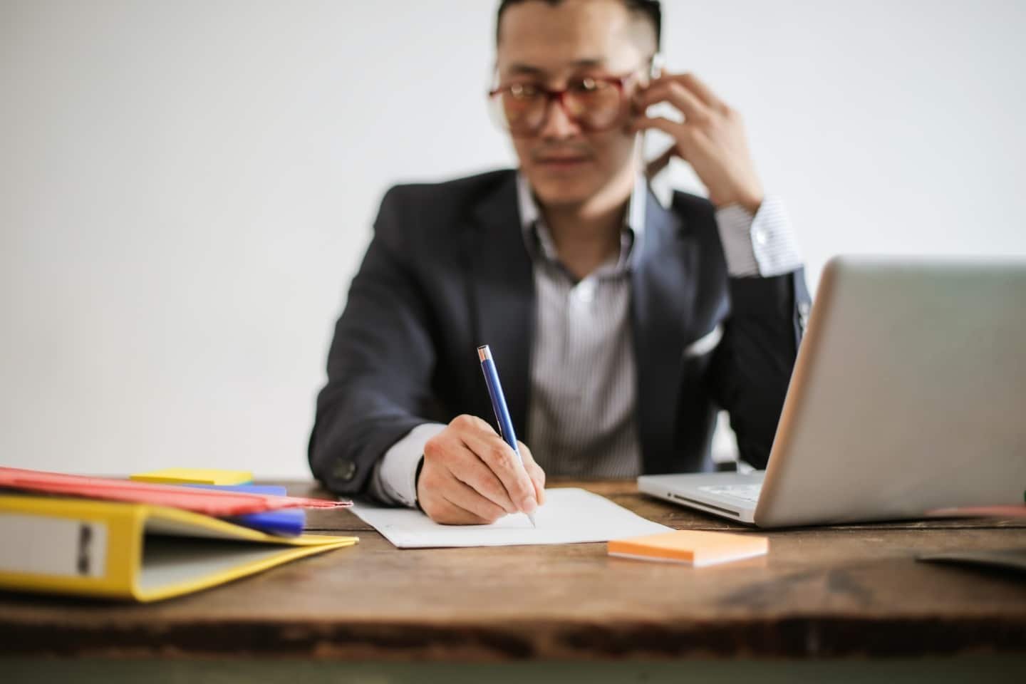 Featured image for “Powerful Discovery Call Questions That Help Sellers Dig Deep”