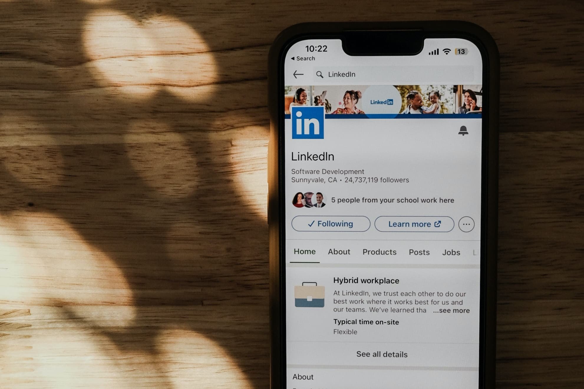 Featured image for &ldquo;How to Spark a&nbsp;Sales Conversation on LinkedIn&rdquo;