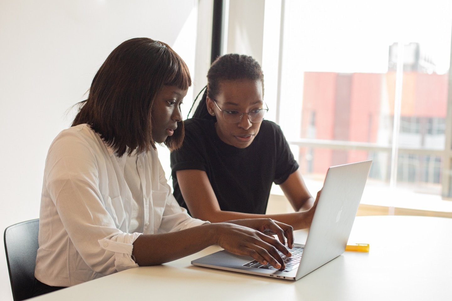 Featured image for “Need to Drive Urgency In Sales? Ask Even More Questions”