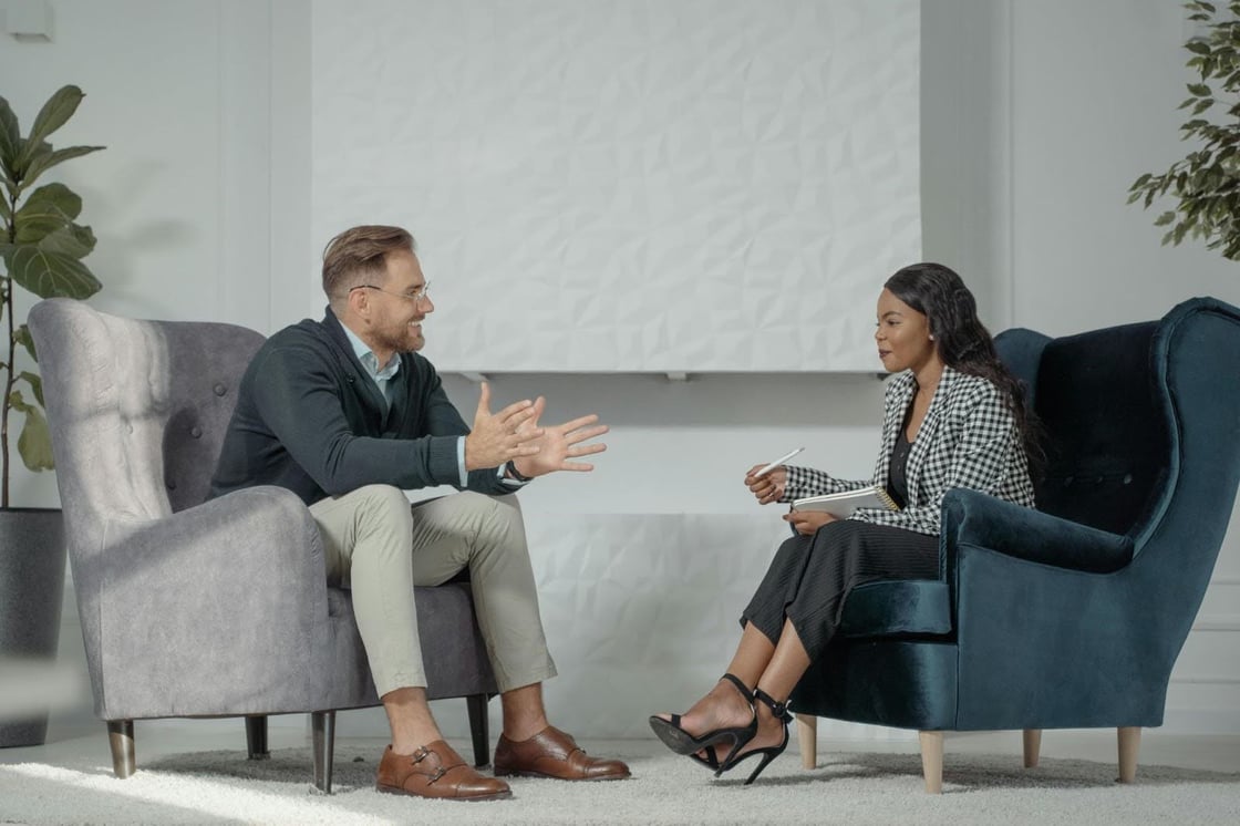 Two people having discussion