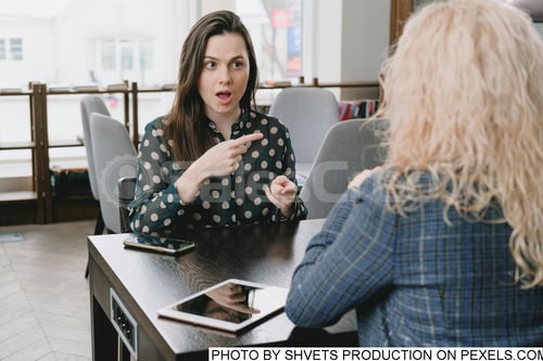 Shockedwomanpointing