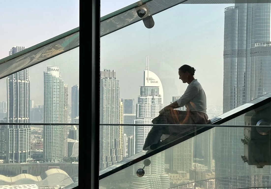 Dubai Sky Views Observatory: Aufregendes Abenteuer mit Glasrutsche und Edge Walk - Image 5