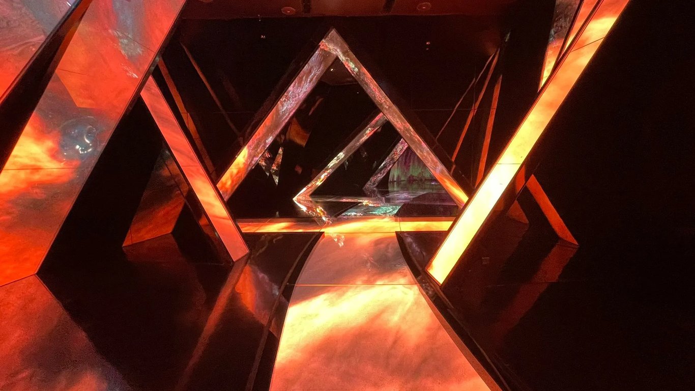 AYA Universum - Image 5