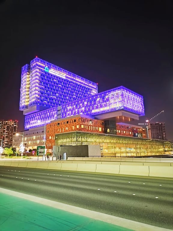 Cleveland Clinic Abu Dhabi‎ - Image 5