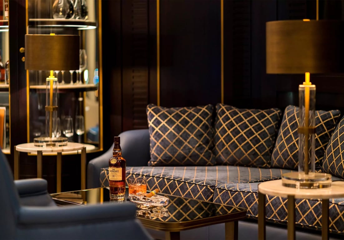 Beach by FIVE - Image 3