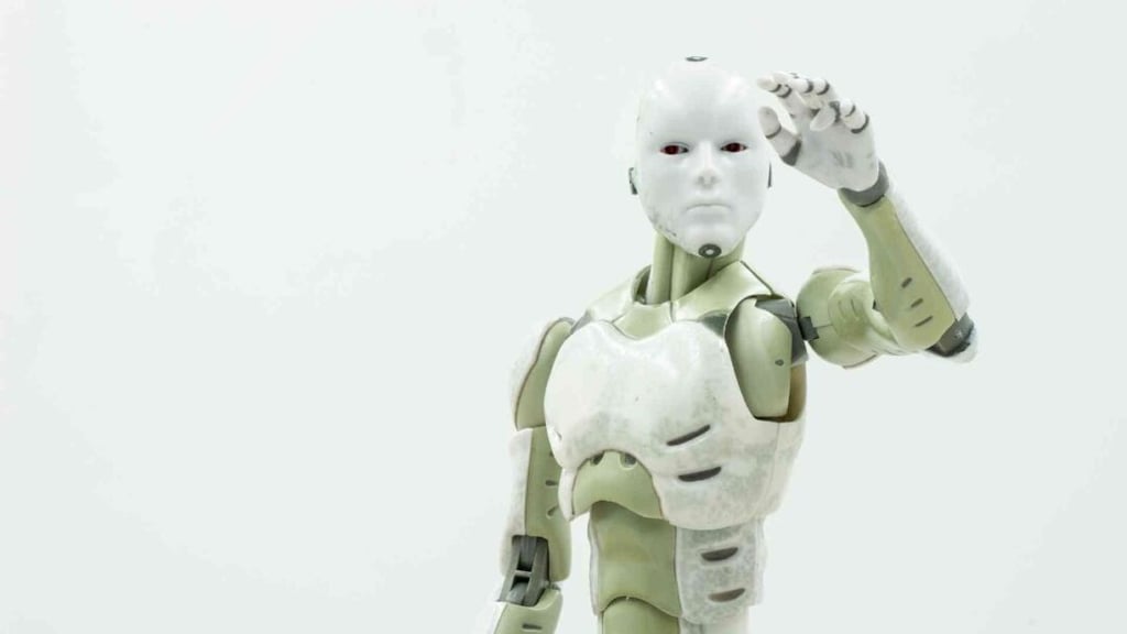 a robot working on ML Algorithms