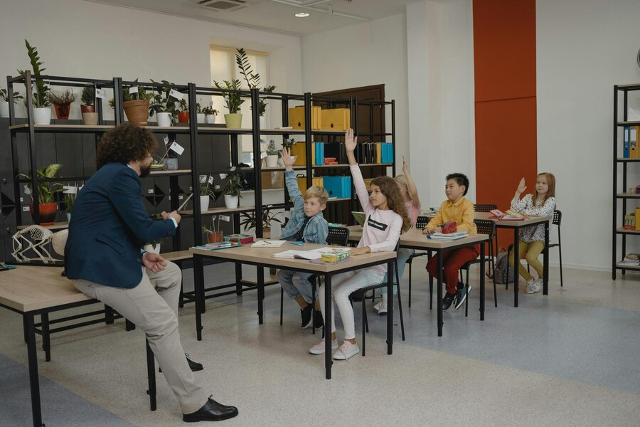COLLEGE LIFE classroom