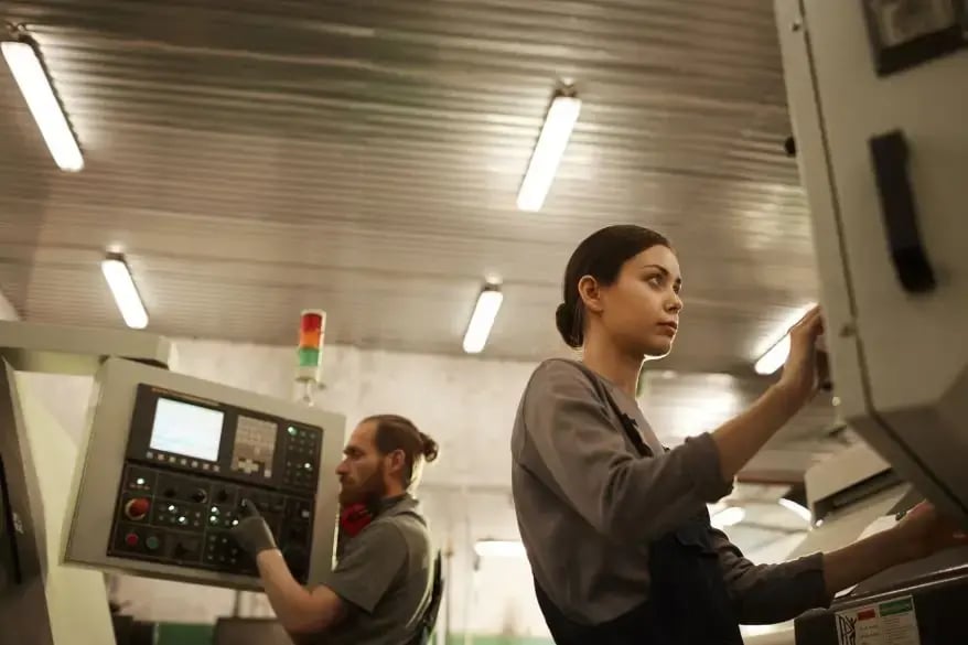 operators-working-on-machine-MCCOB LED Mfg