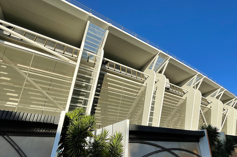 Perth Rectangular Stadium: la combinación de emoción y elegancia en acero inoxidable