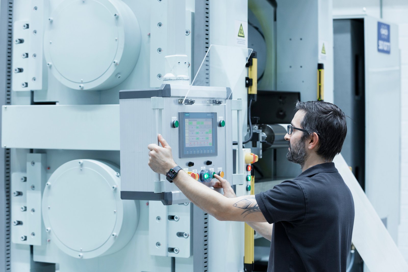 Metallweberei / wire mesh manufacturer